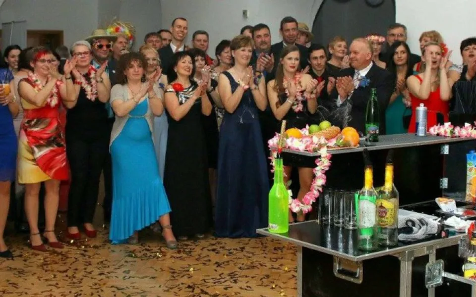 Ples Rodinných pasů Kraje Vysočina: Letos se tančilo ve stylu Mamma Mia