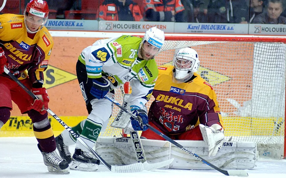Domácí derniéra se nevydařila, Dukla Jihlava schytala šest gólu od Karlových Varů
