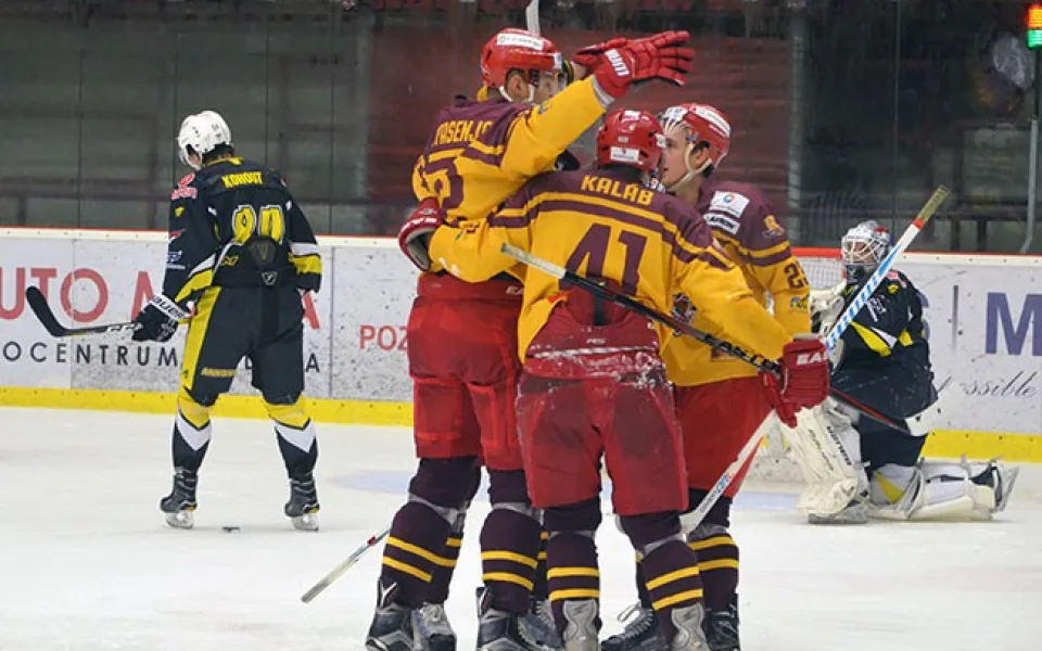 Dukla Jihlava ukončila černou sérii, prostějovské Jestřáby porazila 4:2