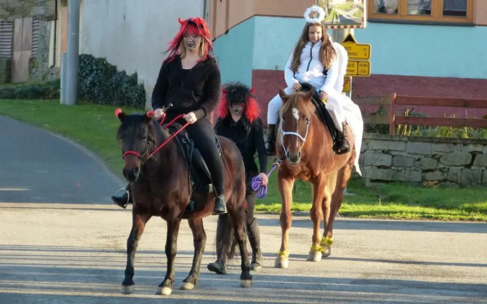 Rohoznou na Jihlavsku projede Mikuláš se svou družinou. Již potřetí na koni