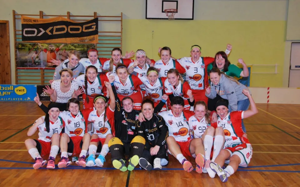 Florbalové finále žen je po dvou zápasech vyrovnané, souboj SK Jihlava - Brno rozhodně až sobota