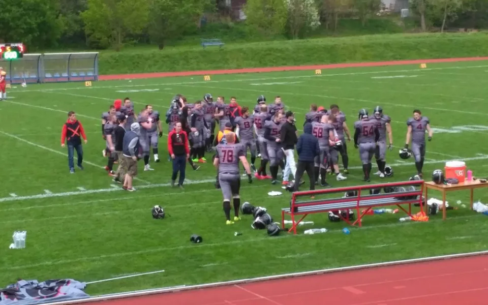 Vysočina Gladiators se letos poprvé představili doma, nad Hellboys vyhráli přesvědčivě 36:7