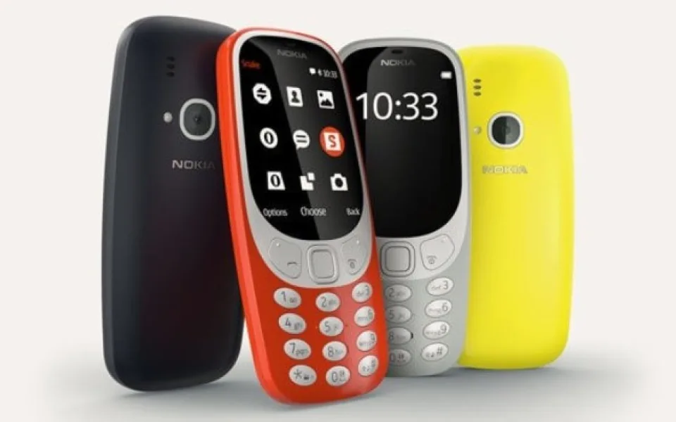 Zájem Čechů o novou Nokii 3310 předčil očekávání obchodníků. Dnes začíná oficiální prodej 