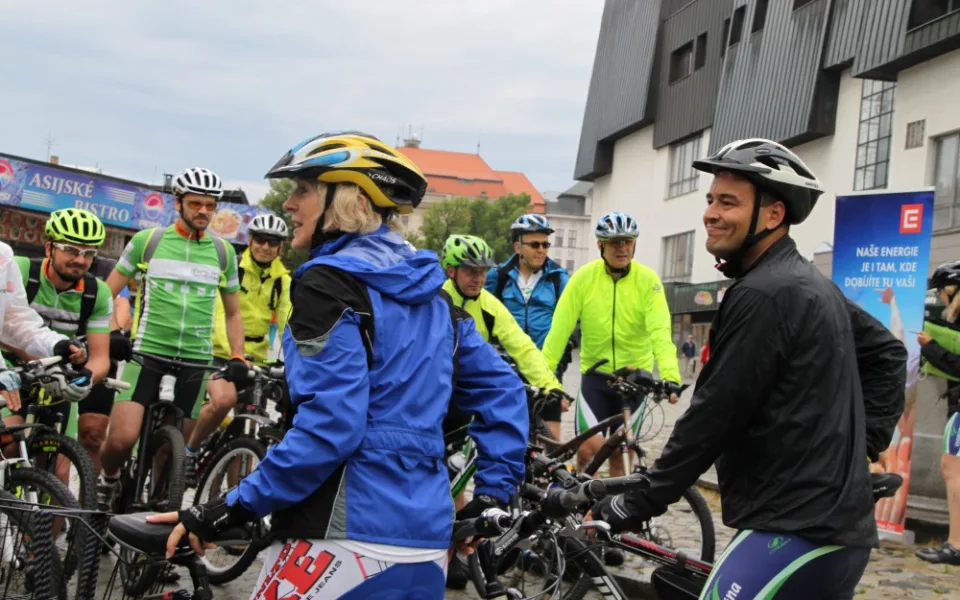 Na první etapu Křížem krážem Vysočinou na kole se vydala padesátka cyklistů