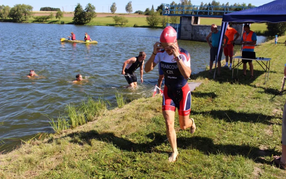 Do Luk zavítalo na Dřevěného muže na dvě stovky sportovců. Nejlepšími byli Buček a Veselá