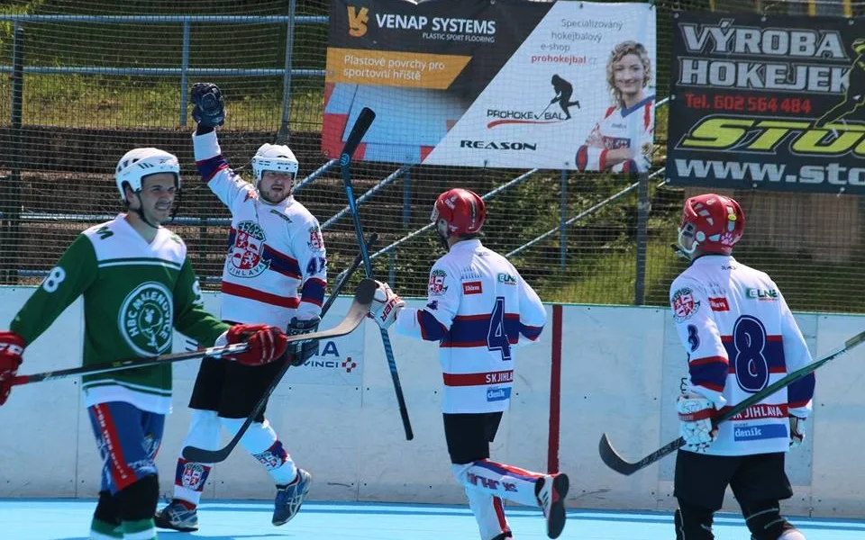 Ve finále Moravské hokejbalové ligy hraje jihlavské béčko s Malenovicemi 1:1 na zápasy