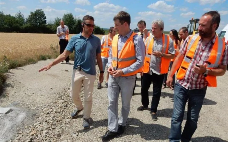 Dopravní experti z Vysočiny a Dolního Rakouska si vyměňovali zkušenosti v Retzu
