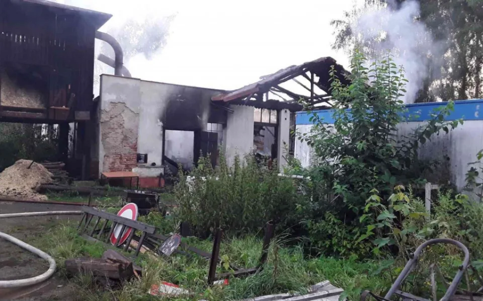V Humpolci v noci hořela truhlárna. Škoda byla vyčíslena na patnáct milionů korun