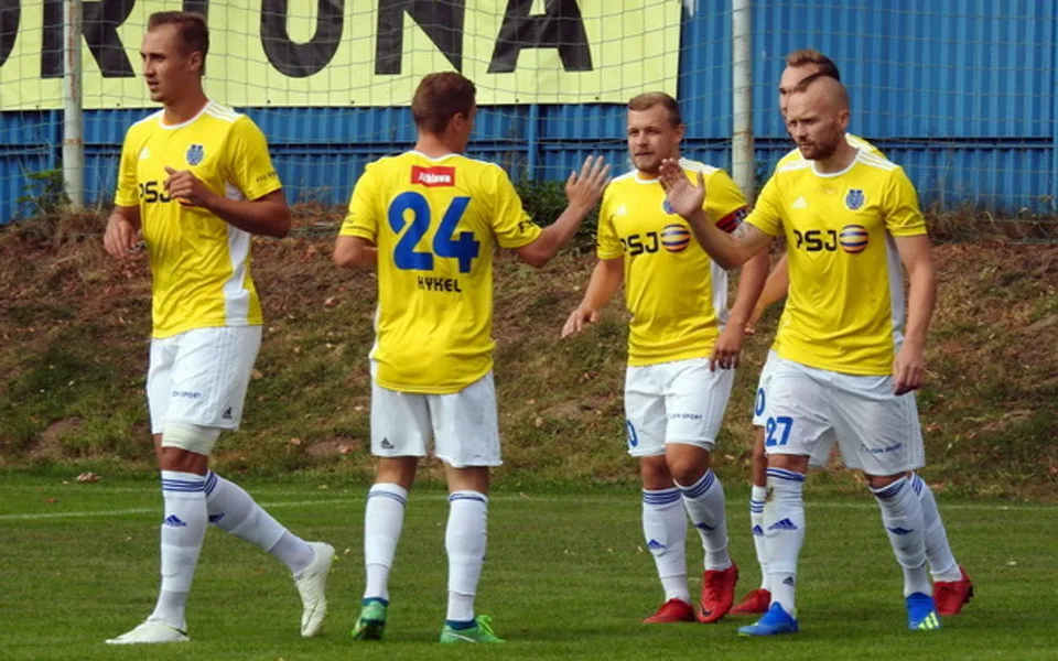 Pohárová povinnost splněna. Vysočina Jihlava vyhrála na hřišti Vrchoviny 3:1