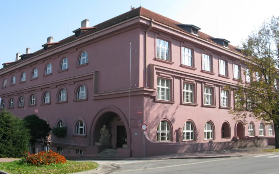 Gymnázium v Pelhřimově