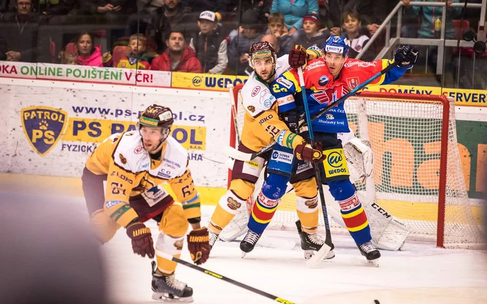 Dukla napojedenácté České Budějovice neporazila, na jihu Čech padla 4:1 