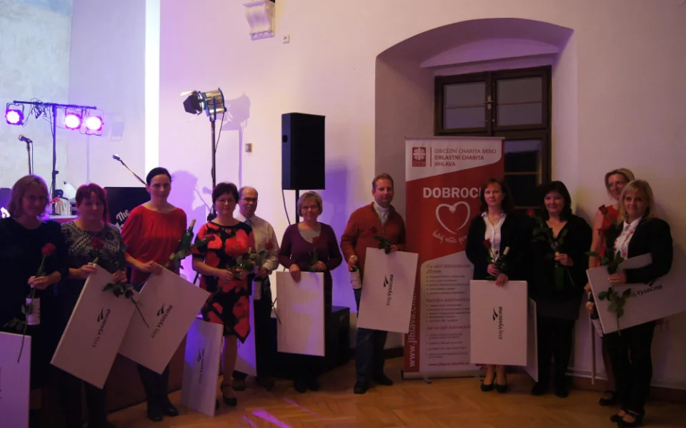 Ceny pro letošní Dobrochy byly rozdány. Slavnostní večer byl pojatý netradičně