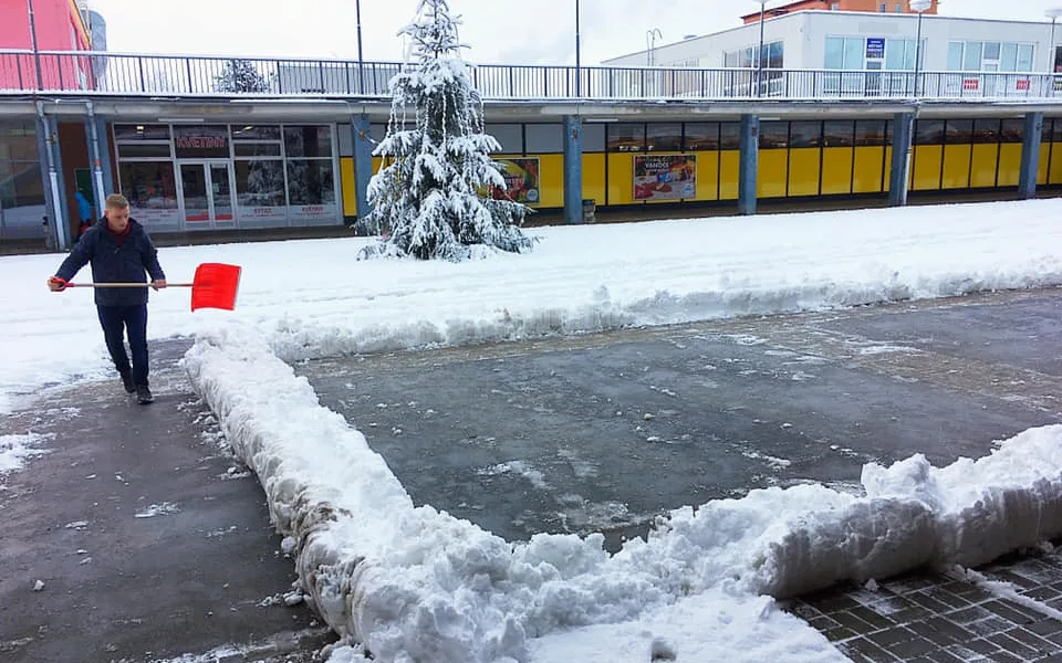 V areálu obchodního centra na Březinkách znovu vyroste kluziště.