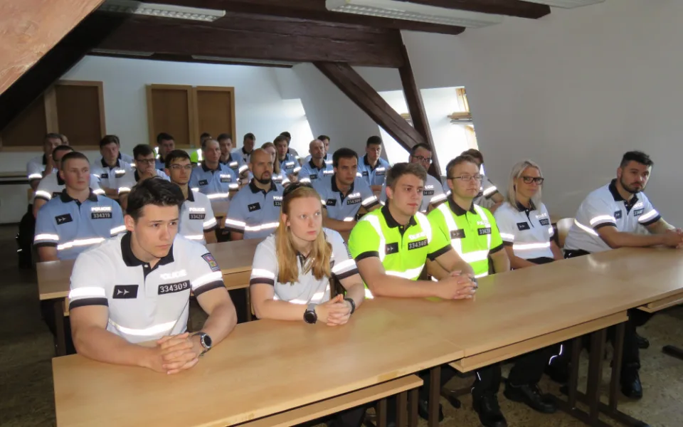 Policejní nováčci po letech absolvují roční odbornou přípravu v Jihlavě