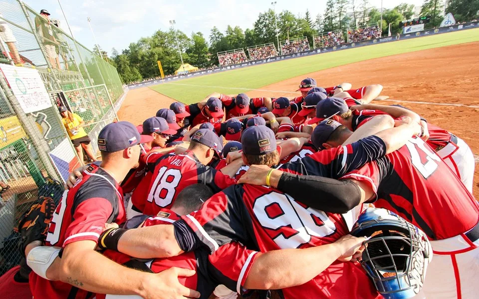 Havlíčkův Brod se topil v softbalové radosti, česká reprezentace postoupila do play-off mistrovství světa