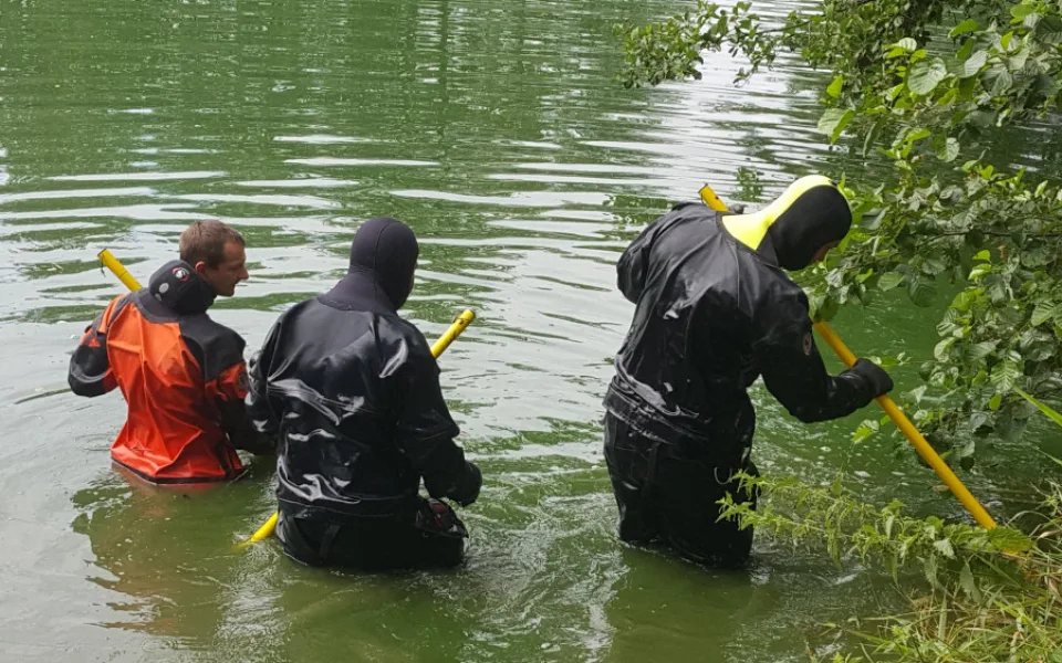Policejní potápěči našli utonulé tělo, zřejmě se jedná o pohřešovanou ženu z Havlíčkova Brodu
