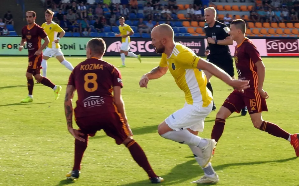Vysočina ovládla šlágr kola, pražskou Duklu zdolala gólem Klobásy 1:0