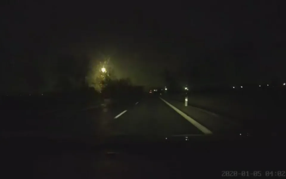 Bolid nad severním obzorem