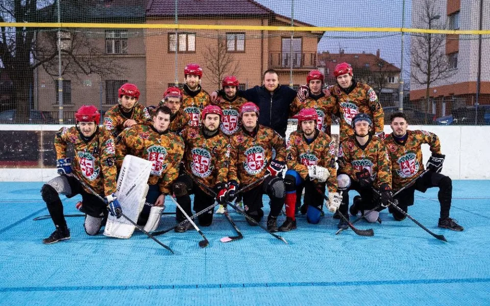 Třetí ročník Vrťas Cupu ovládla Hostivař, jihlavští hokejbalisté skončili třetí