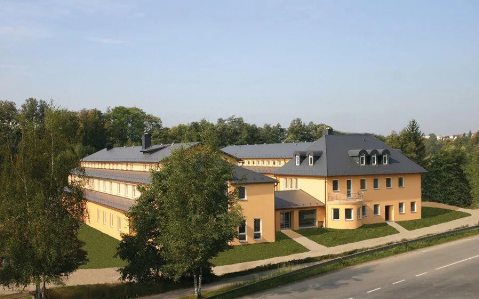 Zemřel další nakažený z Alzheimercentra. Onemocněla i praktická lékařka z Jihlavska