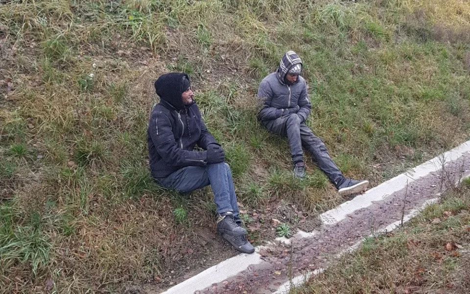 Až do Německa se nedostali. Na dálnici byli zadrženi další dva migranti z Maroka bez dokladů