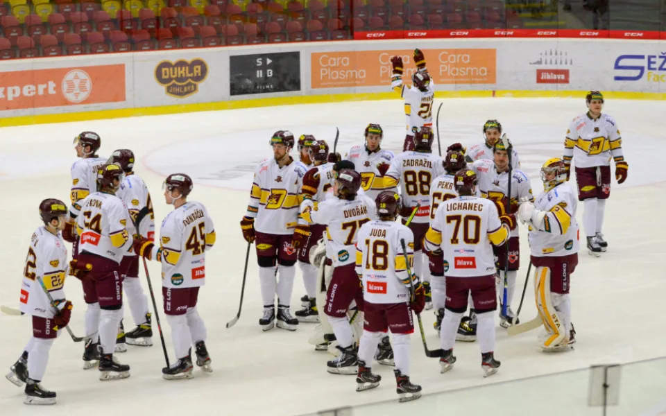 Dukla vedla nad Kladnem o tři góly, nakonec uspěla až po samostatných nájezdech