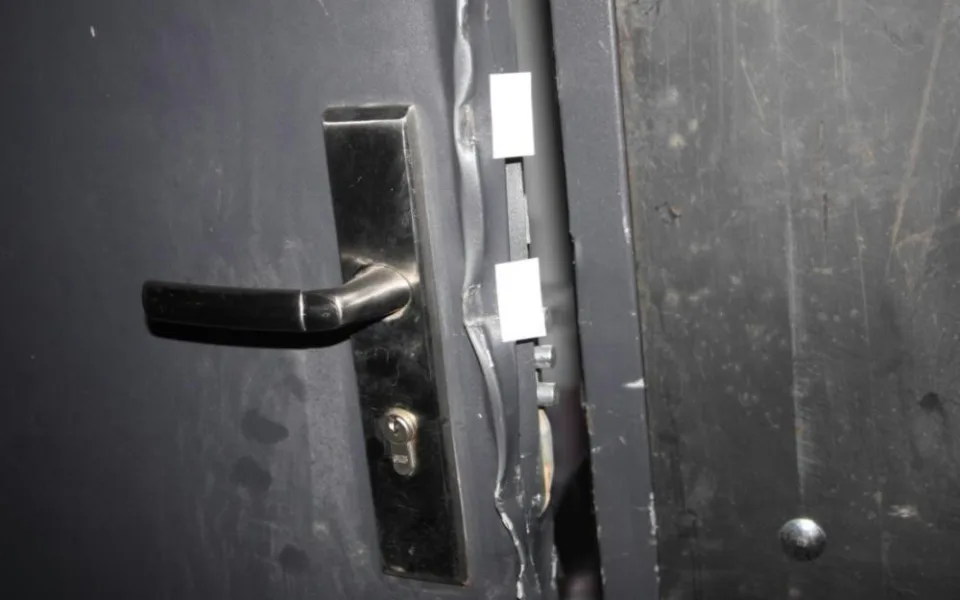 Tři Východoevropané kradli v Jihlavě a Humpolci, po honičce s policií byli však rychle zadrženi