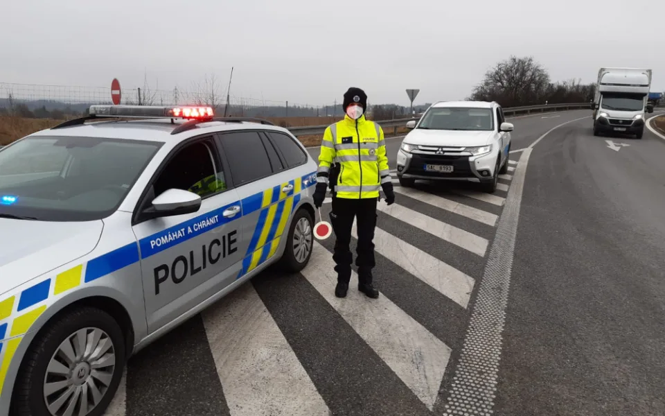 Také na Vysočině probíhají na hranicích okresů kontroly. Policisté zatím neřešili žádní větší problémy