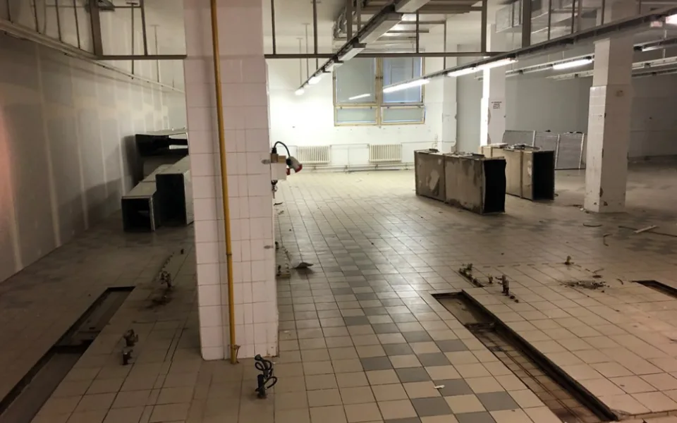 V jihlavské nemocnici se opravuje srdce kuchyně. Počet obědů je teď na polovině