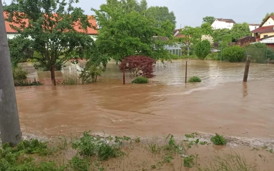 Hasiči kvůli počasí vyjížděli skoro padesátkrát. Nejvíc zásahů měli na Jihlavsku a Žďársku