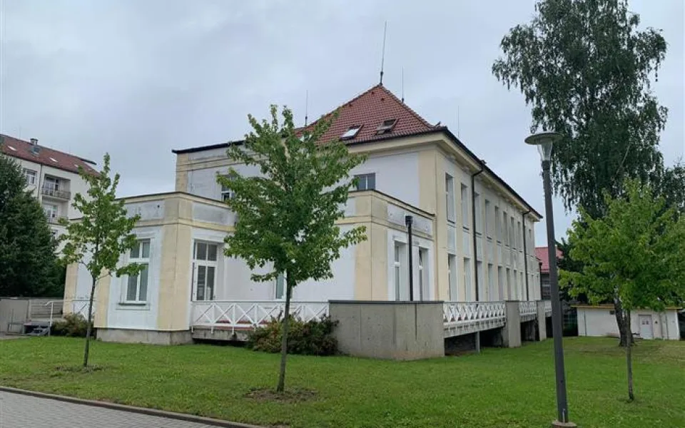 Oprava a přístavba infekčního pavilonu Nemocnice Havlíčkův Brod se uspíší i kvůli covidu