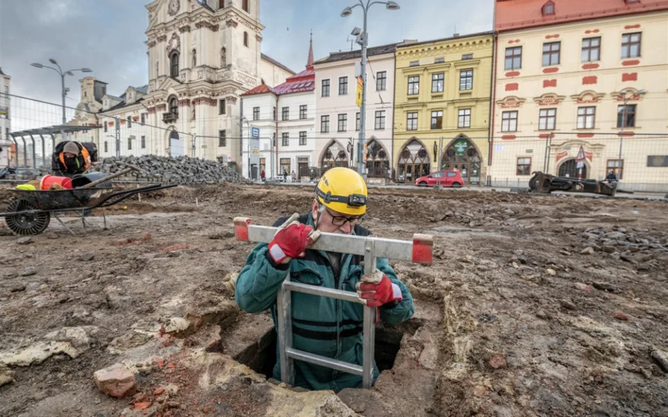 První sestup do šachtice