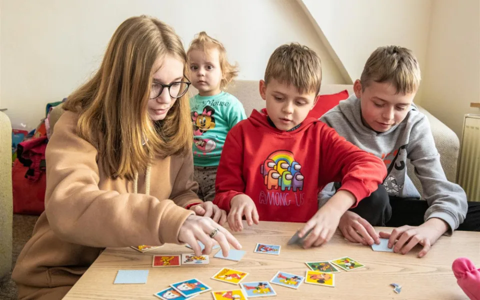 Děti z Ukrajiny, které našly azyl v penzionu na Husově ulici v Jihlavě