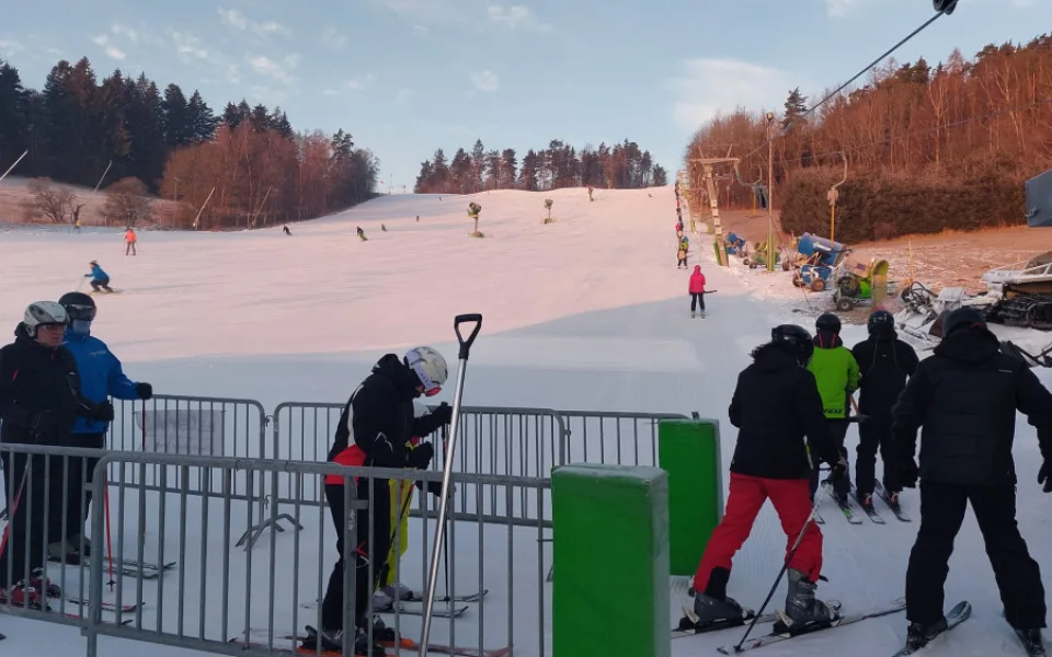 16478033826145-152-ski-areal