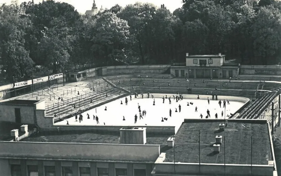 Horácký zimní stadion ještě bez střechy