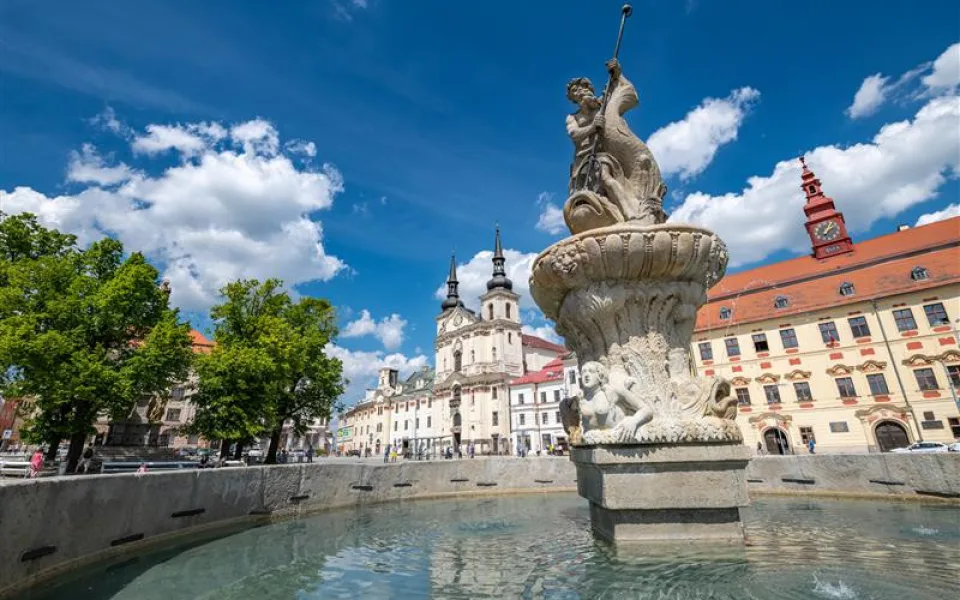Ryby na horní kašně nechrlí vodu, doba opravy se zatím nedá určit