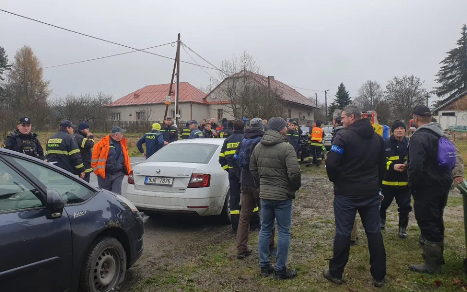 Stovka lidí hledala seniora na Žďársku. Děkuji všem, kteří pomohli najít mého dědu, říká vnučka Lenka