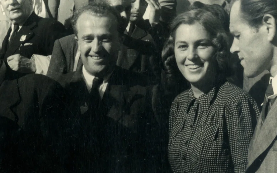 Otto Šling jako poslanec KSČ na mírové slavnosti v Brně Líšni v roce 1948, zdroj: Paměť národa