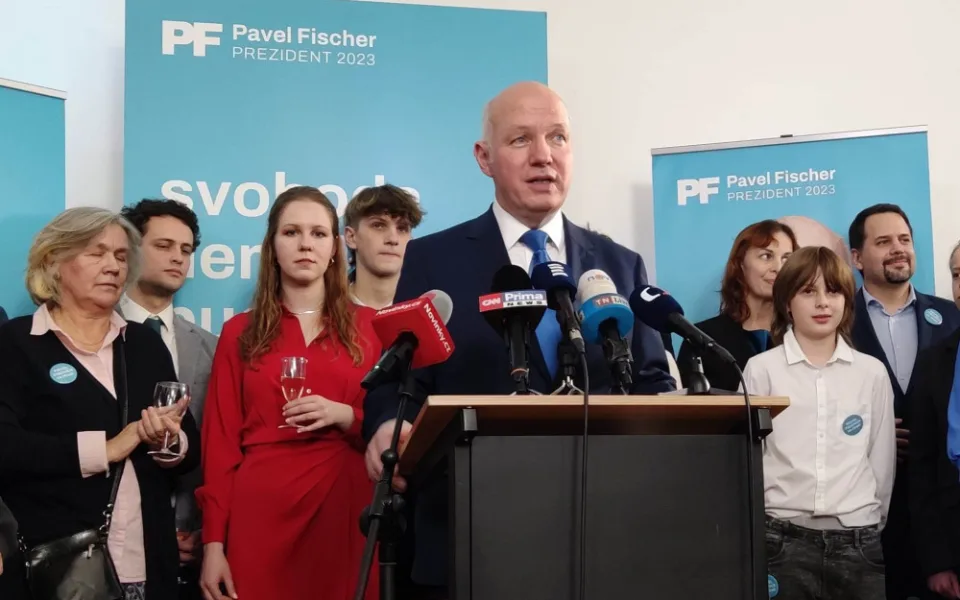 Ve druhém kole plně podporuji Petra Pavla. Je potřeba spojit síly, aby byla republika v dobrých rukou, říká Pavel Fischer