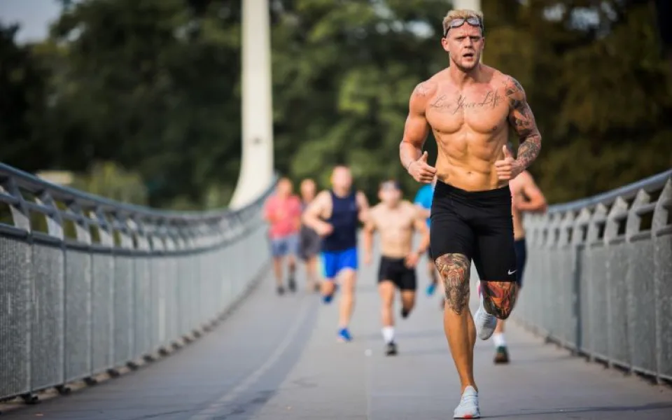 Na SUMMER PARKU vystoupí Jakub Kohák i hvězdy Ordinace v růžové zahradě. Vyhrajte vstupenky