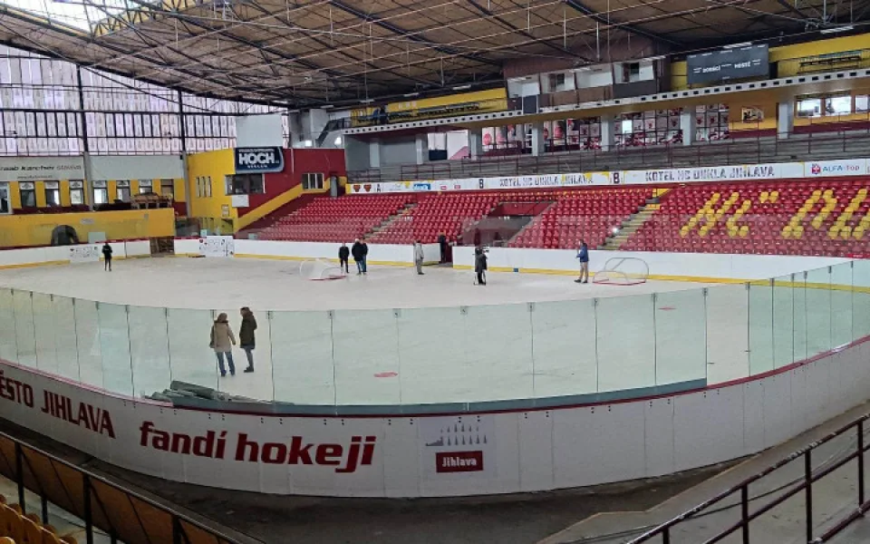 Definitivně potvrzeno. Demoliční výměr nabyl právní moci, zimní stadion se začne bourat za deset dní