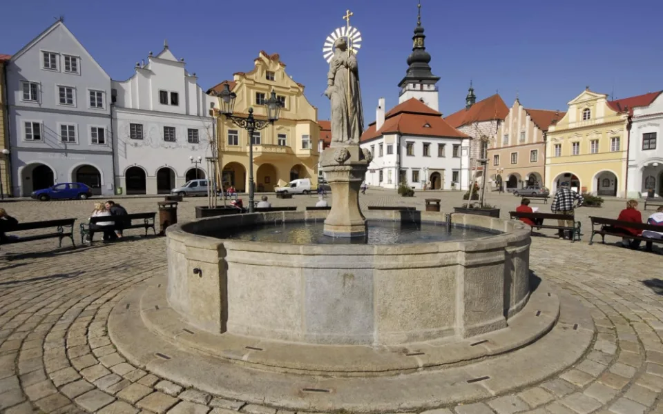 Parkování v centru Pelhřimova se letos prodraží. Foto: facebook Radnice Pelhřimov