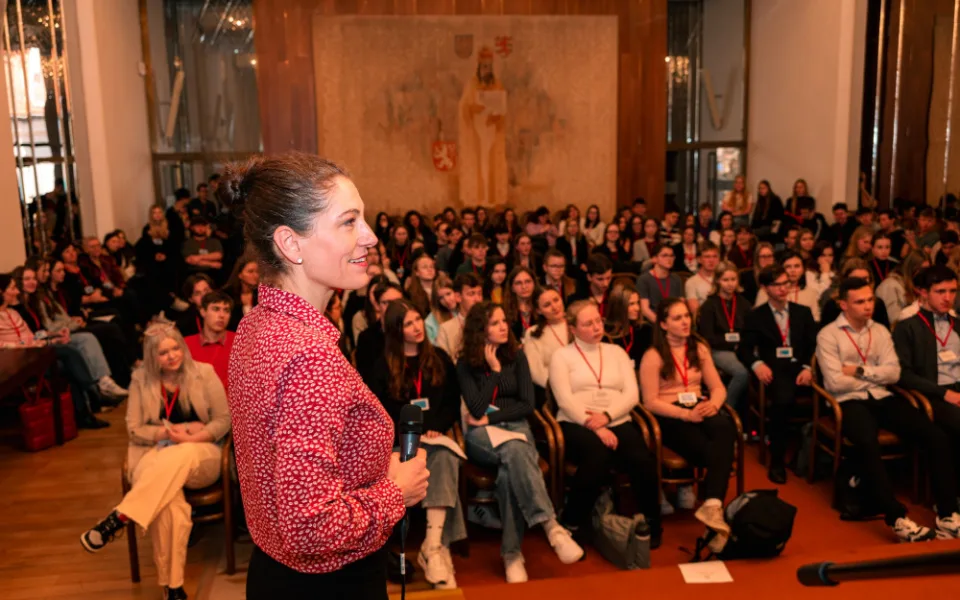 Poslankyně Eva Decroix byla součástí druhého ročníku projektu Staň se poslancem