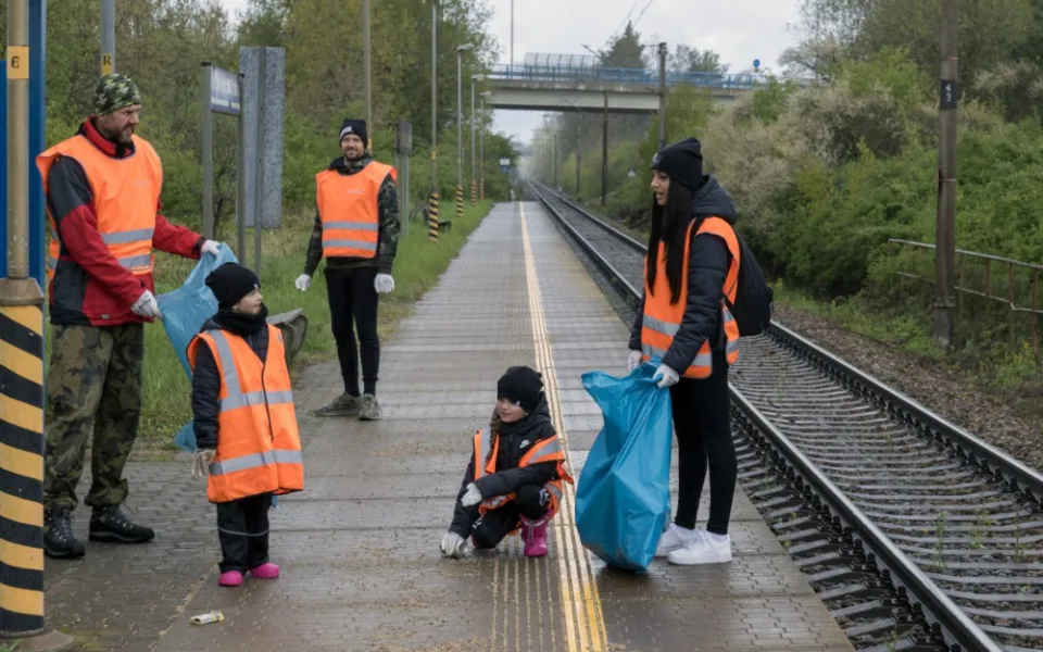 Čistá Vysočina: Zaměstnanci jihlavského Bosche a jejich děti pomáhají zachovat čisté prostředí Vysočiny
