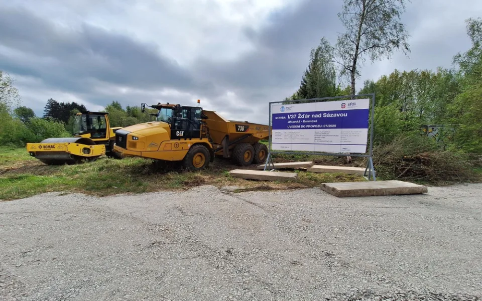 Ve Žďáru nad Sázavou začala stavba přeložky silnice I/37 za téměř 113 milionů korun