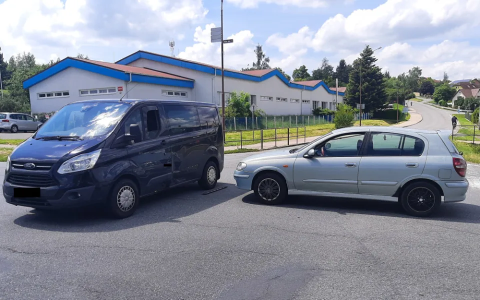 Nehoda v Bystřici nad Pernštejnem. Foto: poskytla Policie ČR