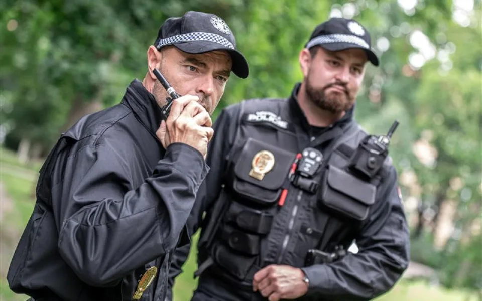 Strážníci i policisté hledali v noci dvanáctiletého chlapce z Telče, byl na hlavním nádraží