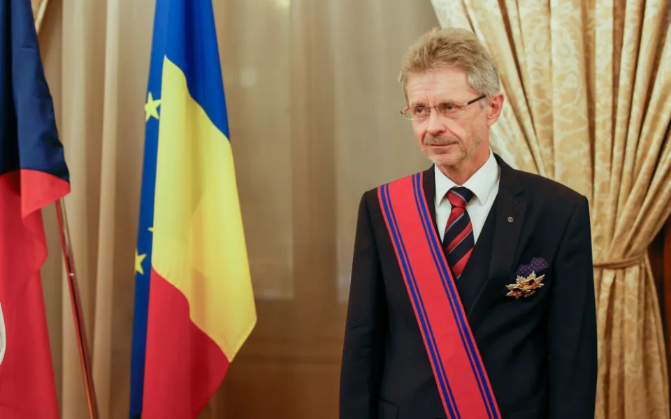 Předseda Senátu Miloš Vystrčil obdržel za rozvoj mezinárodních vztahů Řád hvězdy Rumunska. Foto: Se souhlasem Kanceláře Senátu