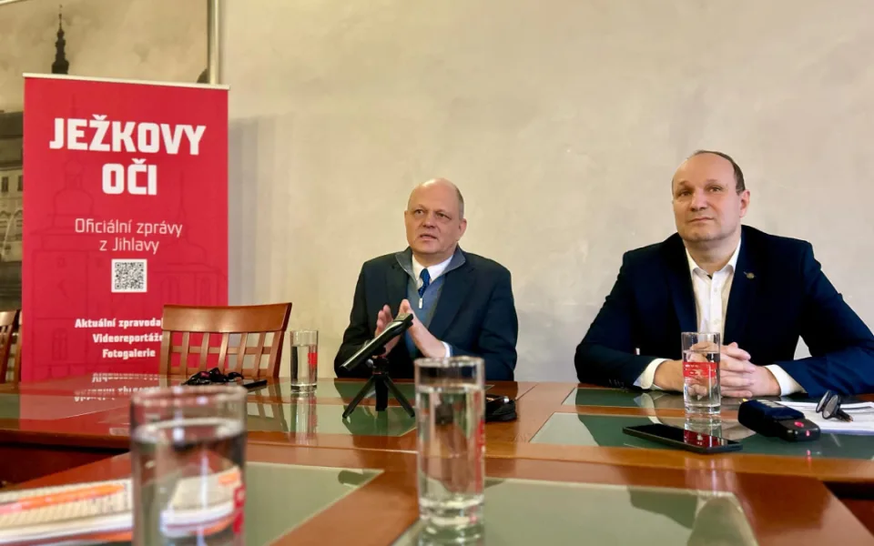 Náměstek primátora Martin Laštovička (vlevo) a primátor Petr Ryška.