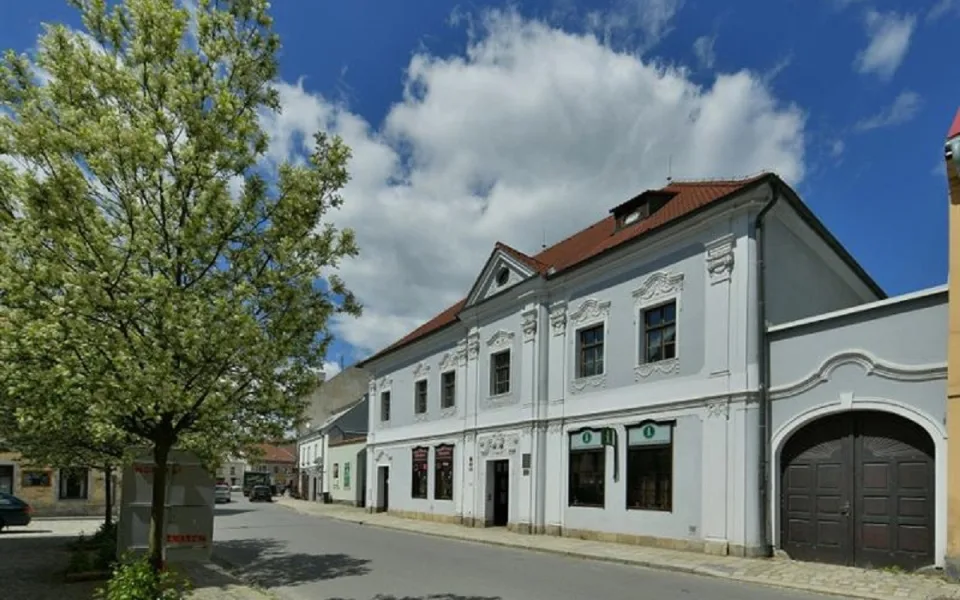 Třešťská pobočka Muzea Vysočiny Jihlava sídlí v Rooseweltově ulici, v rodném domě J. A. Schumpetera. Foto: Kraj Vysočina/Vladimír Kunc